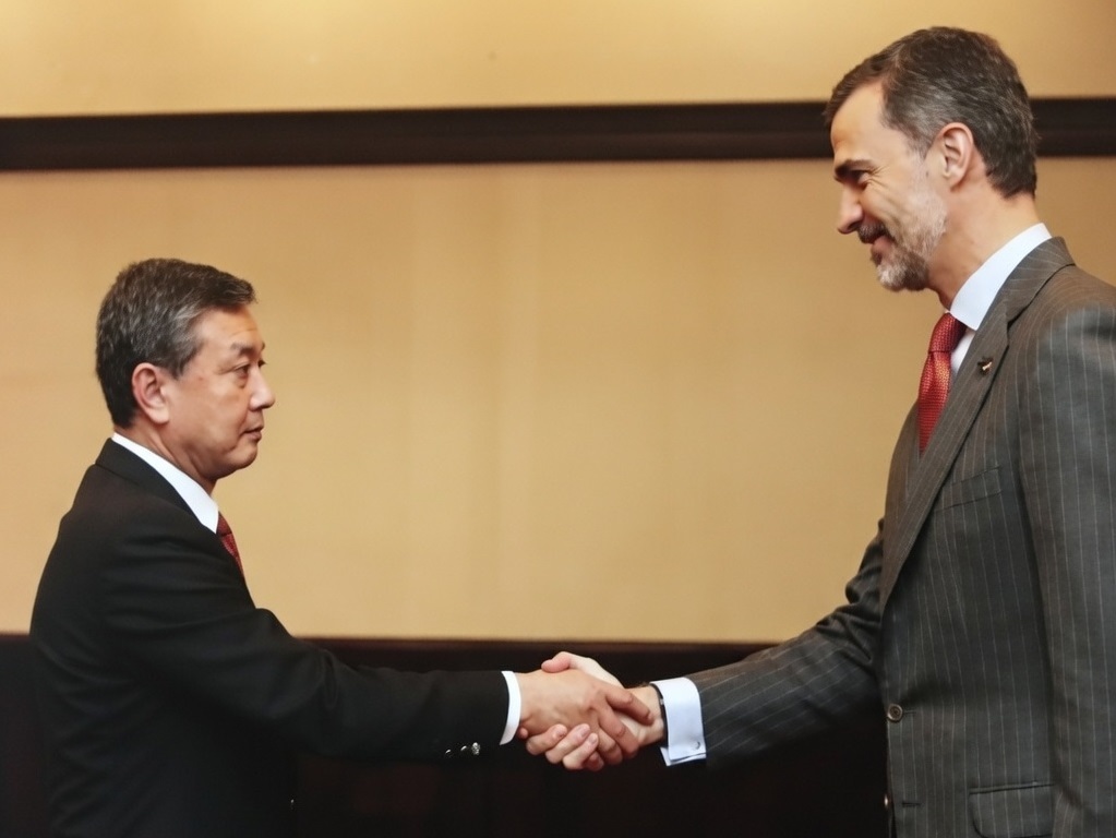 親スペイン団体「日本バスク友好会」会長としてフェリぺ6世国王に接見